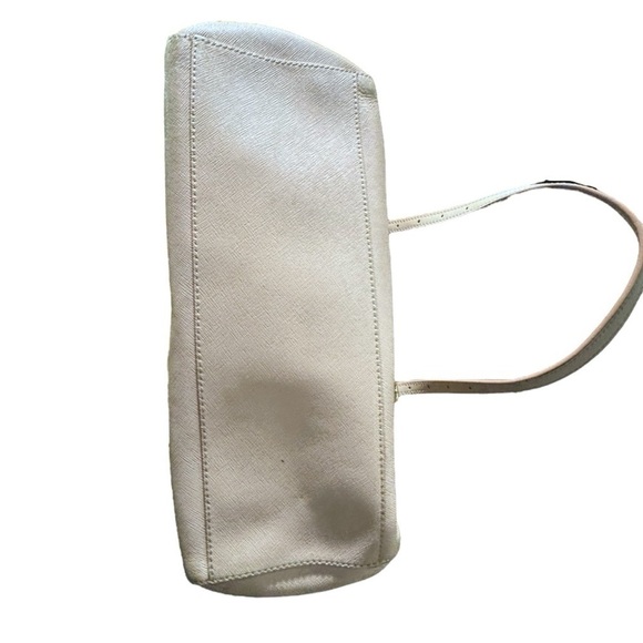 Tory Burch 'York' Buckle Tote - Picture 8 of 8